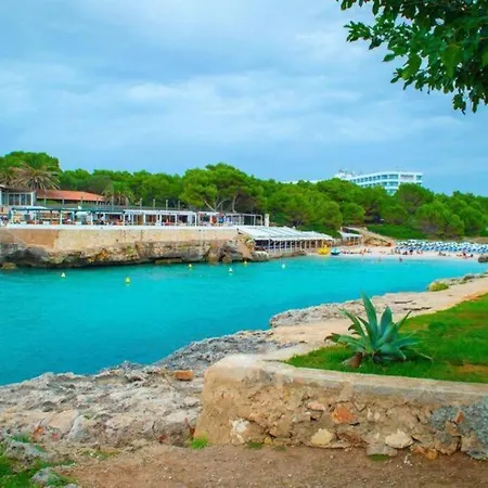Appartamento Casa Luminosa En Cala en Bosch