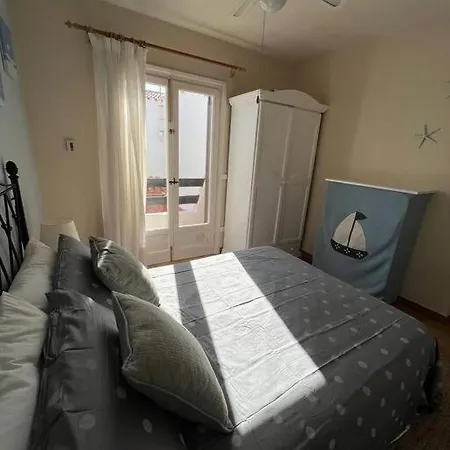 Casa Luminosa En Cala'N Bosch (Menorca)